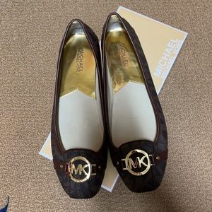 Great MK flats. Authentic